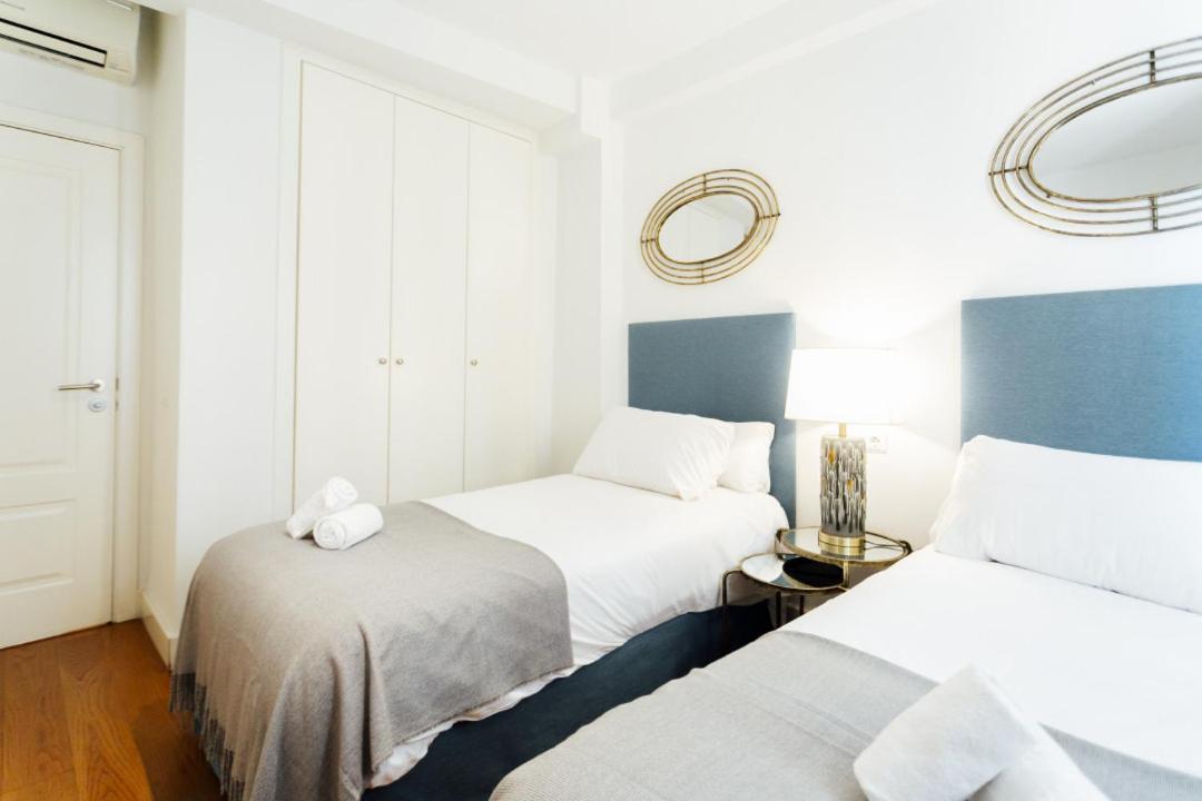 Minty Stay 3Bd Apartment - Triana Sevilla Exterior foto